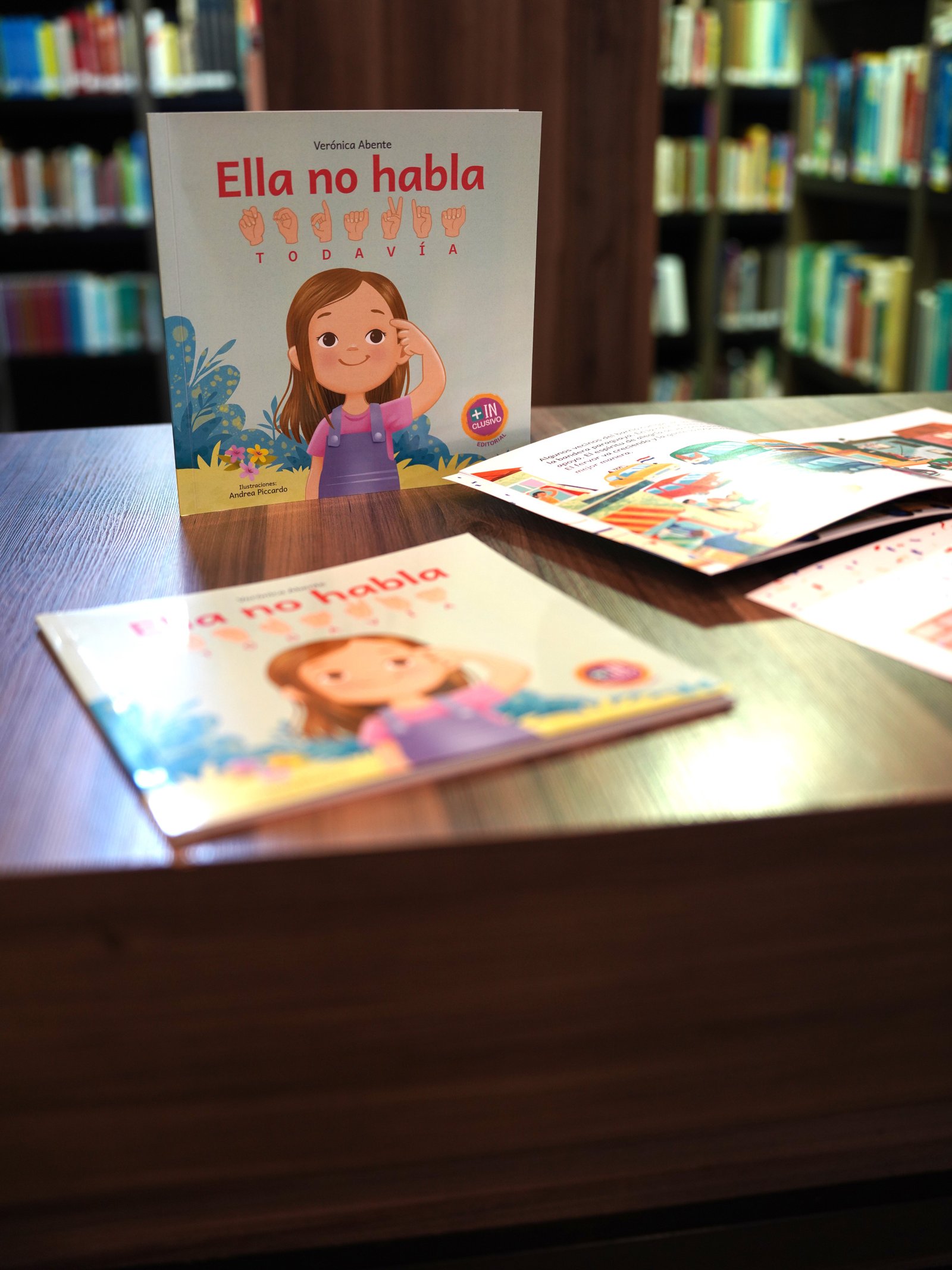 Portada de Ella no habla
